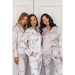 MJ x La‎ Rose Long Sleeve Pant Satin Floral Bridesmaid Pyjamas Size Medium